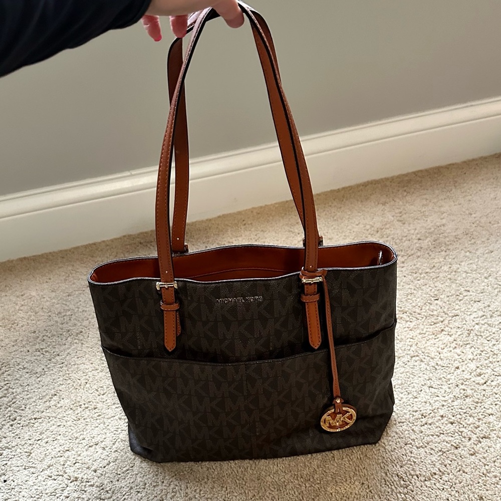 Michael Kors Brown Acorn Bedford Medium Logo Tote